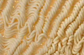 Macarrão tipo Lámen