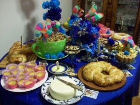 A mesa da reza do dia 13. Receitas do Caderno da Dona Terezinha